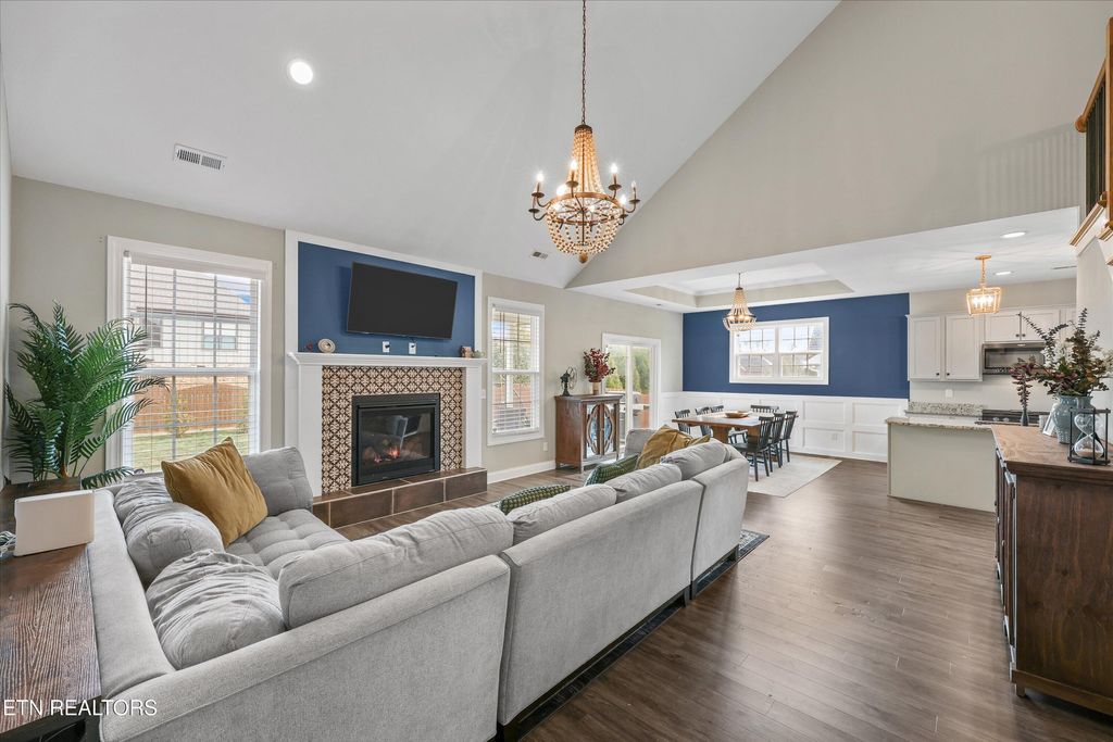 Photo of 2007 Logan Drive, Maryville, TN 37803 (MLS # 1328054)