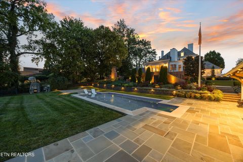 Tiny photo for 3128 Kingston Pike, Knoxville, TN 37919 (MLS # 1316625)