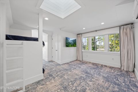 Tiny photo for 3128 Kingston Pike, Knoxville, TN 37919 (MLS # 1316625)