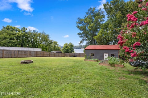 Tiny photo for 812 Brown Ave, Kingston, TN 37763 (MLS # 1347392)