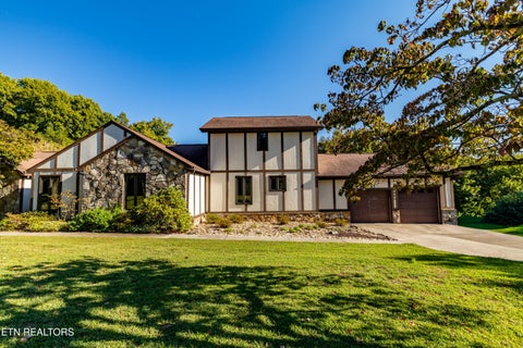 Photo of 6054 Pleasant Run Lane, Knoxville, TN 37918 (MLS # 1359173)