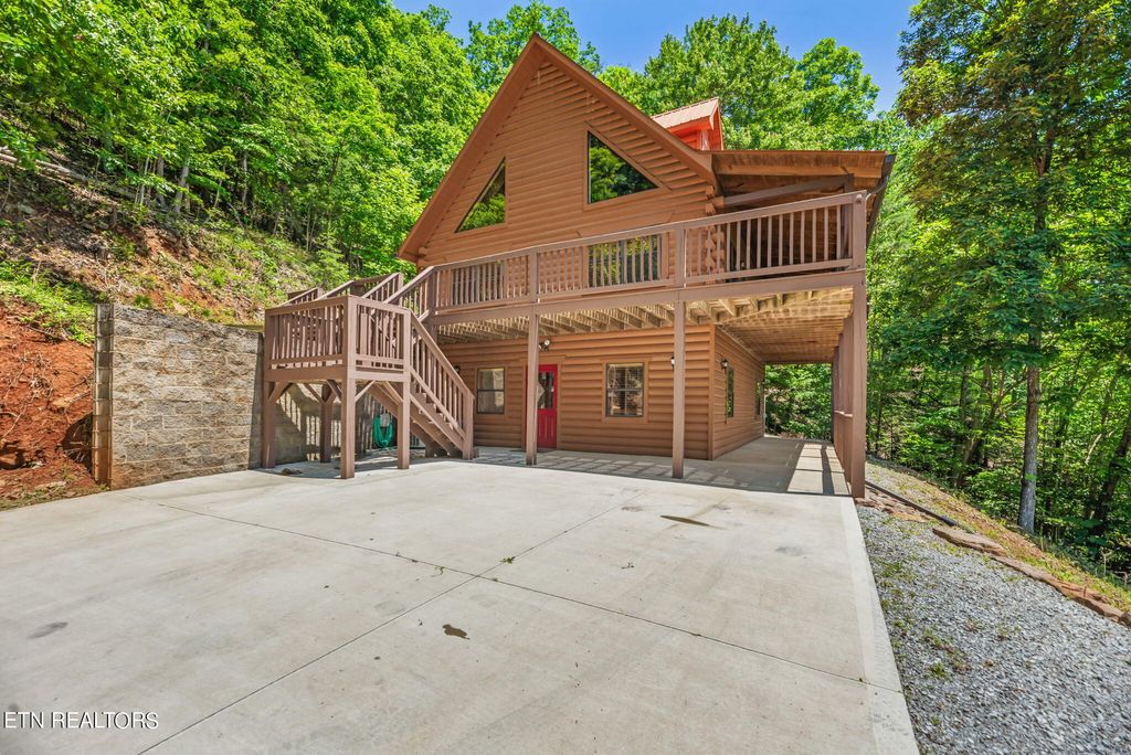 Photo of 150 Limestone Lane, New Tazewell, TN 37825 (MLS # 1263561)