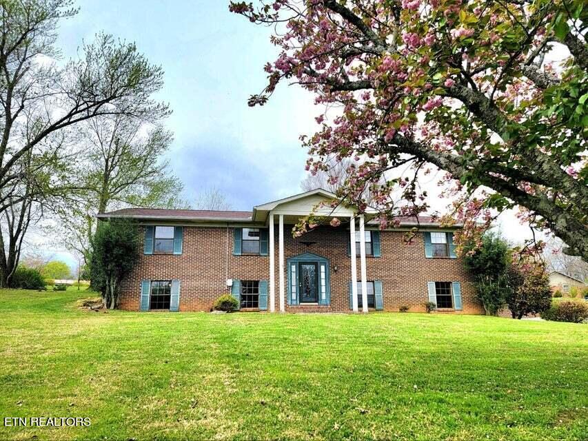 Photo of 109 Scenic Hill Drive, Spring City, TN 37381 (MLS # 1257975)