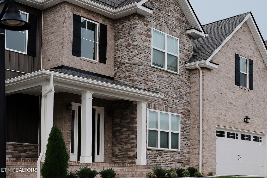 Photo of 8045 GOLD BELL St, Powell, TN 37849 (MLS # 1320000)