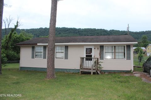 Photo of 118 Farrington Lane, LaFollette, TN 37766 (MLS # 1343200)