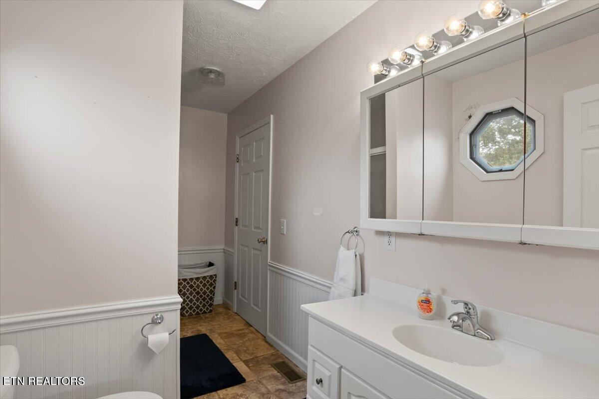 286 Lewis White Lane