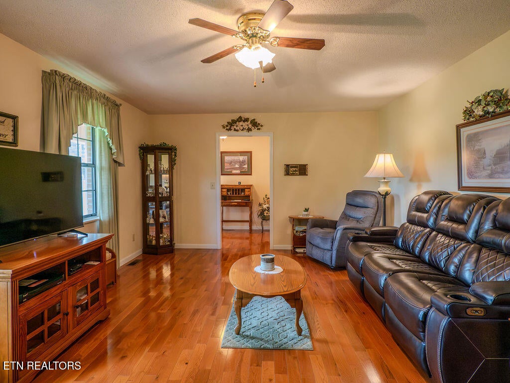 153 County Road 433