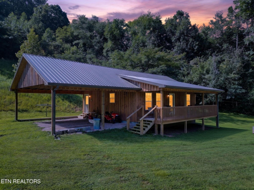 Photo of 136 Little Ridge Way, Washburn, TN 37888 (MLS # 1353382)