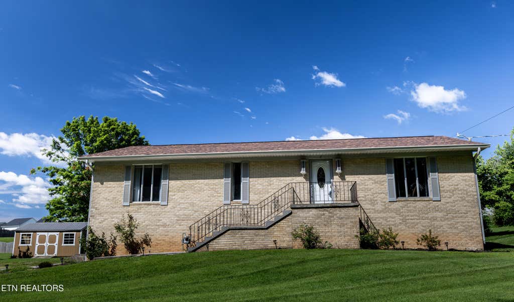 Photo of 7409 Blacks Ferry Rd, Knoxville, TN 37931 (MLS # 1344599)