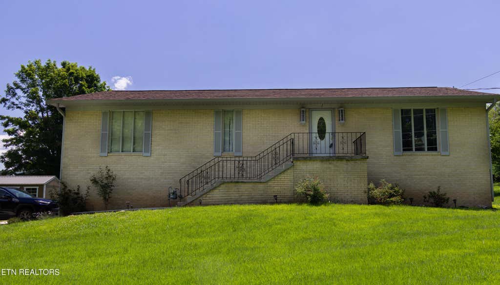 Photo of 7409 Blacks Ferry Rd, Knoxville, TN 37931 (MLS # 1344599)