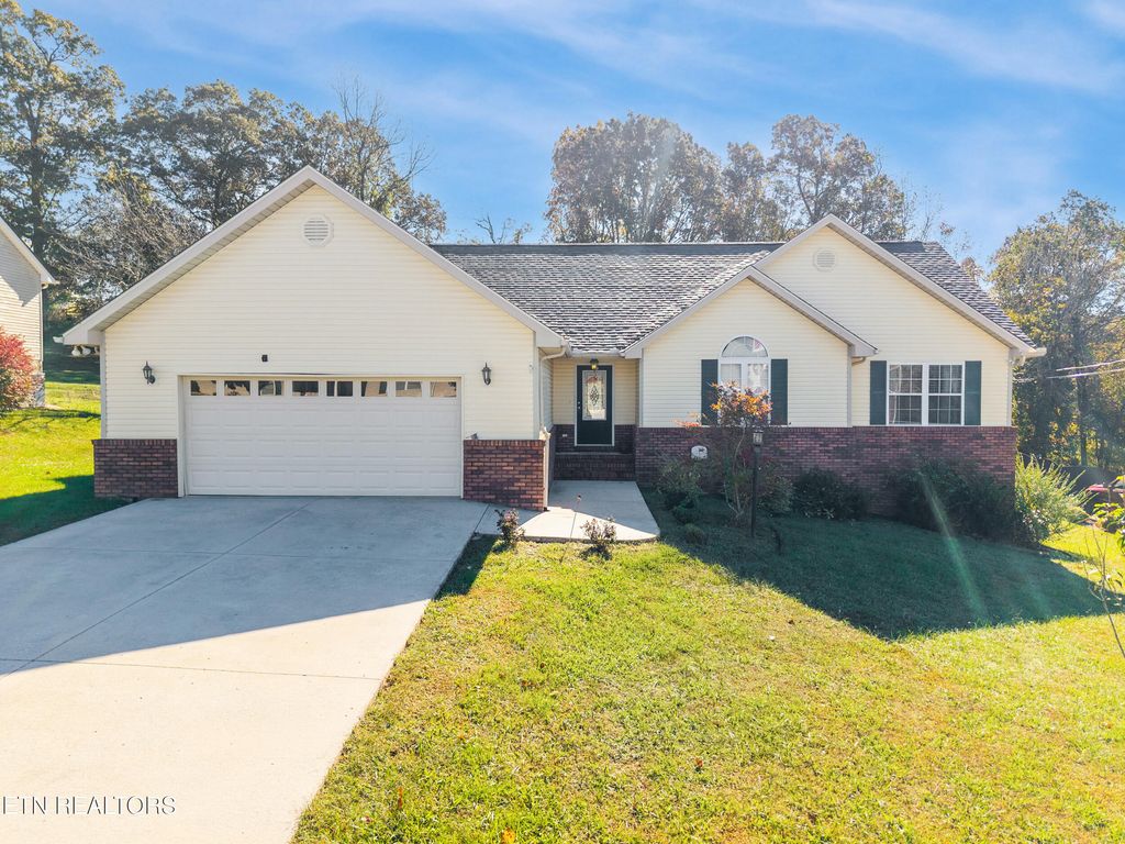 Photo of 124 Huntington Lane, Heiskell, TN 37754 (MLS # 1319850)