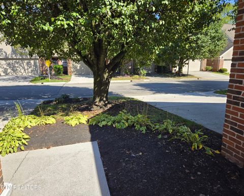Tiny photo for 658 Farragut Commons Drive, Knoxville, TN 37934 (MLS # 1317695)