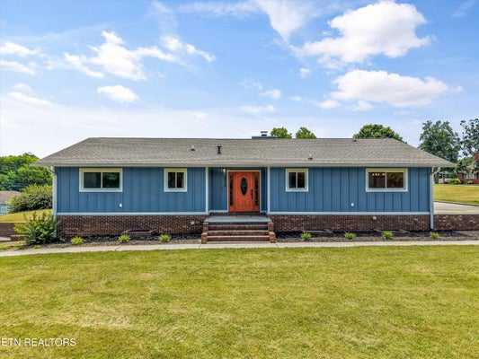2572 SEVIERVILLE RD, MARYVILLE, TN 37804 - Image bf7d57250c19d7cf7ddb4d6f4b584022/623336880