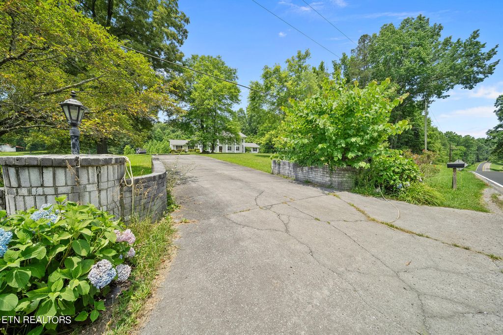 Photo of 3324 Hickory Valley Rd, Maynardville, TN 37807 (MLS # 1266206)