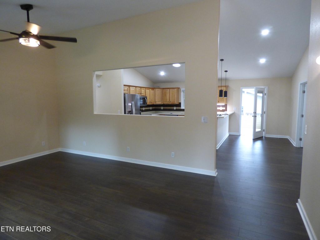 Photo of 6 Coyote Court, Crossville, TN 38572 (MLS # 1316437)
