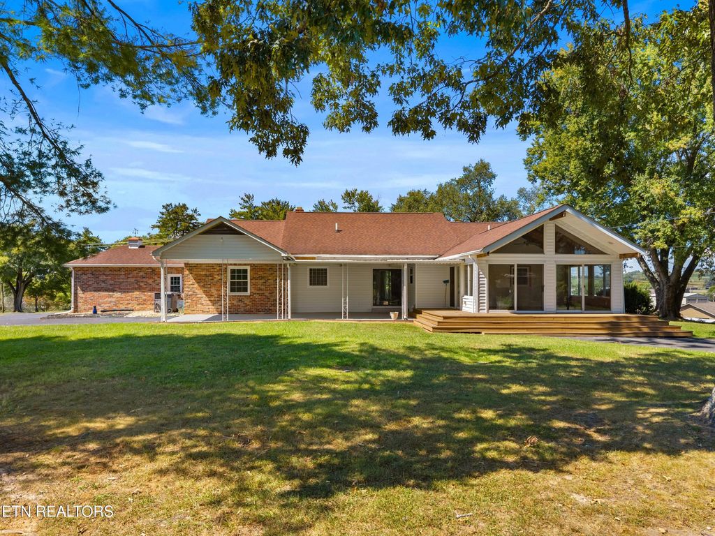 Photo of 1328 W Main St, White Pine, TN 37890 (MLS # 1316233)