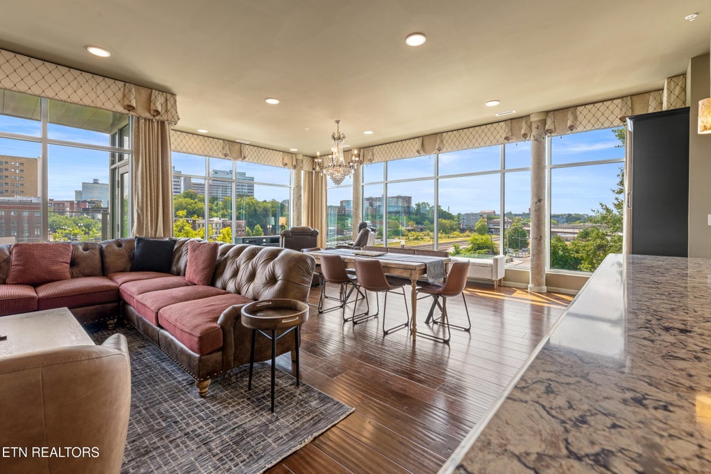 Photo of 333 W Depot Ave #317, Knoxville, TN 37917 (MLS # 1356981)