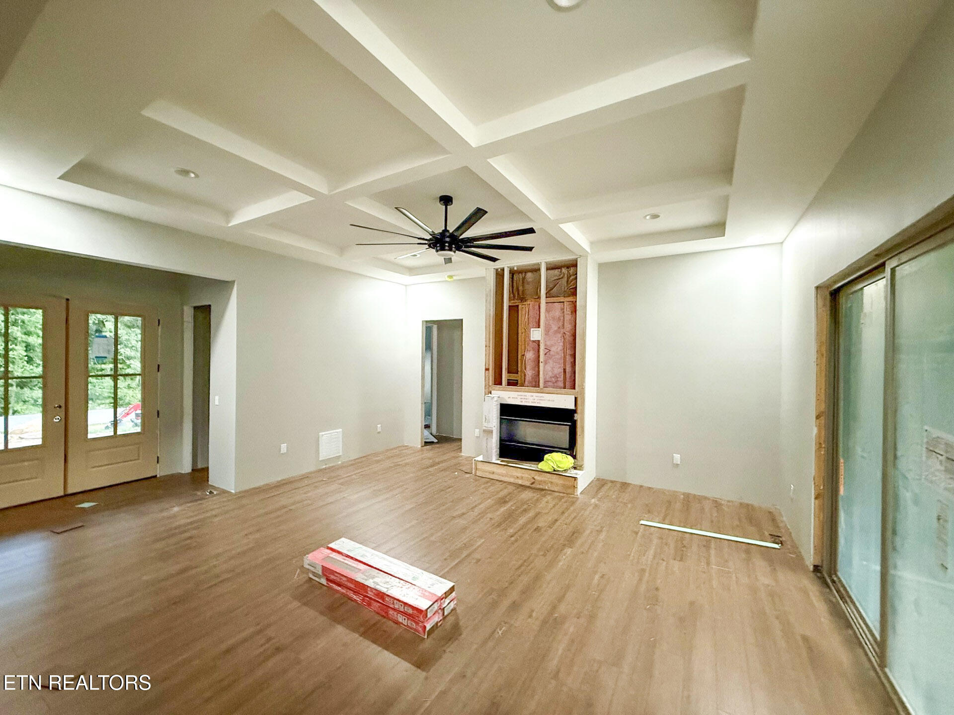 1084 Cumberland View Drive