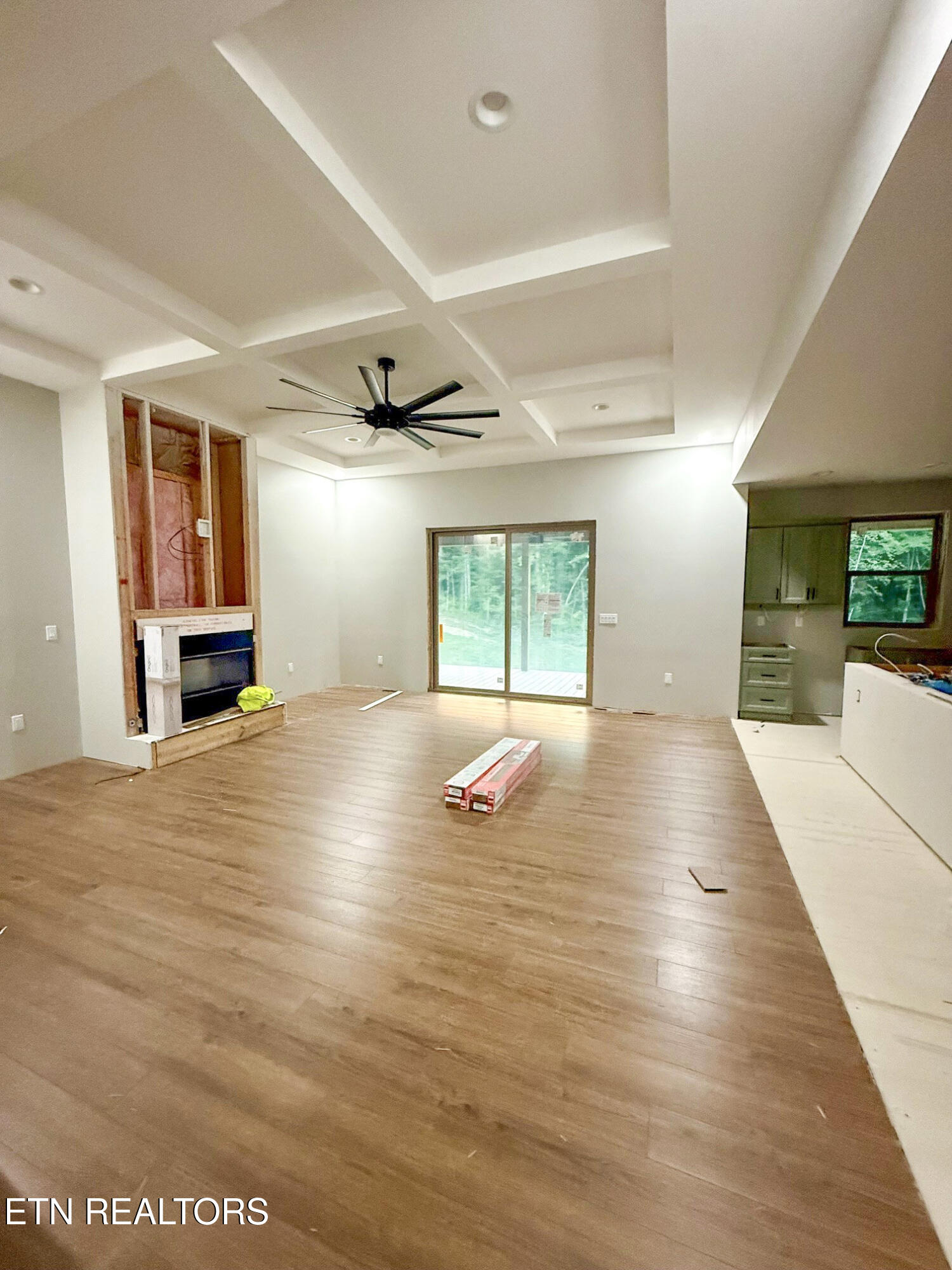 1084 Cumberland View Drive
