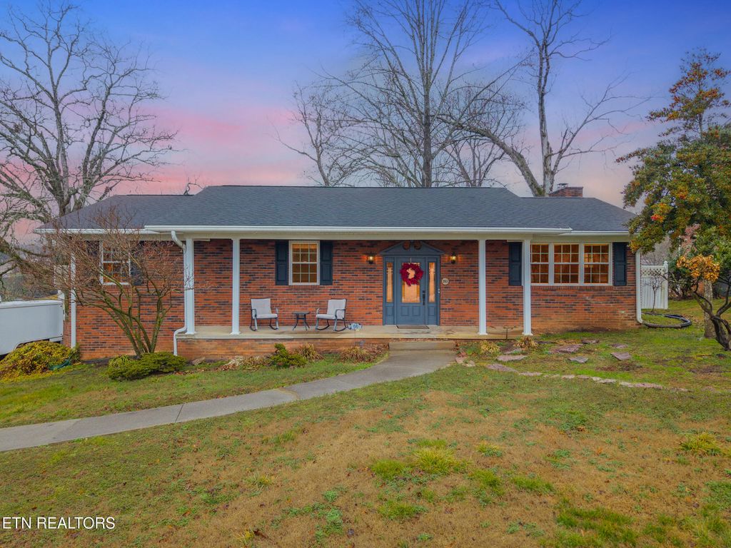Photo of 2913 Staffordshire Blvd, Powell, TN 37849 (MLS # 1330097)