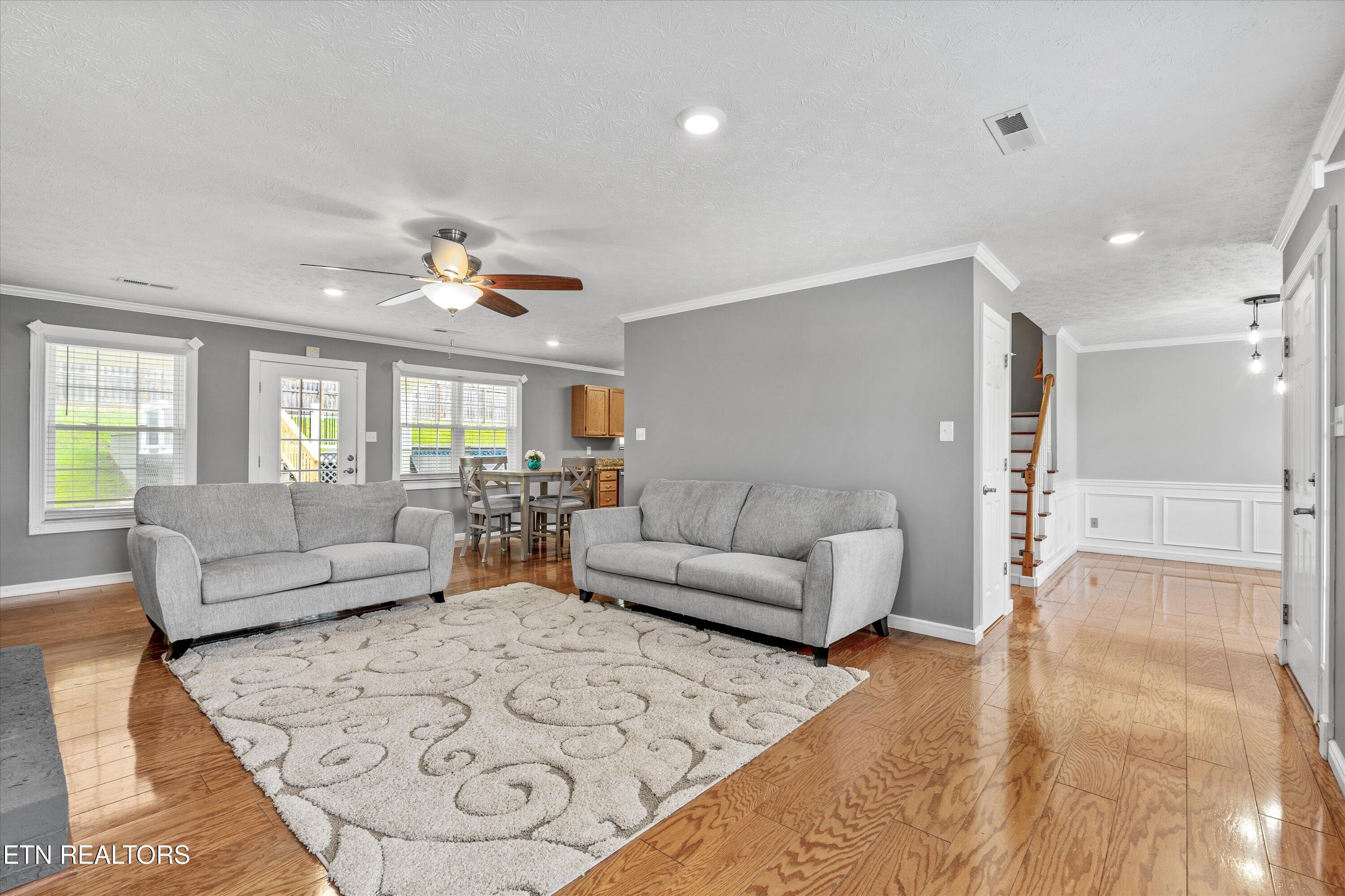 8243 Huntsman Court