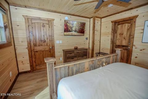 Tiny photo for 433 Ball Mountain Lane, Gatlinburg, TN 37738 (MLS # 1324426)