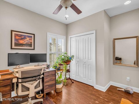 Tiny photo for 131 Hardinberry St, Oak Ridge, TN 37830 (MLS # 1325755)