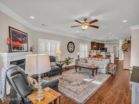 Tiny photo for 131 Hardinberry St, Oak Ridge, TN 37830 (MLS # 1325755)