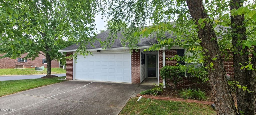 Photo of 11202 Joiner Way, Farragut, TN 37934 (MLS # 1228487)