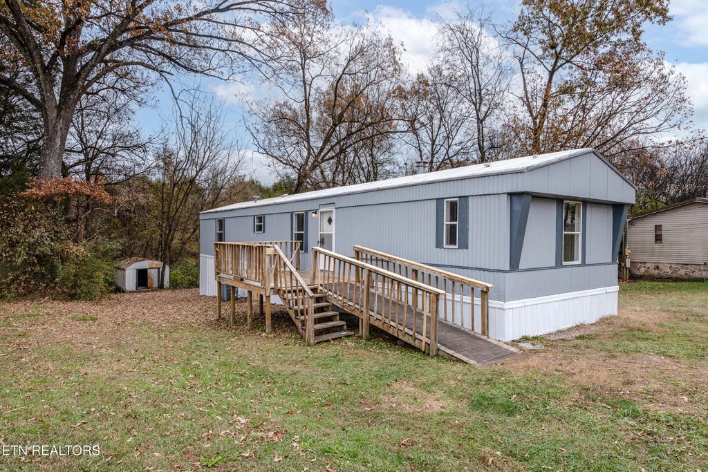 Photo of 3746 Tammy Circle, Rockford, TN 37853 (MLS # 1283883)