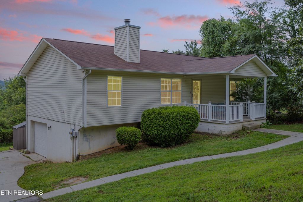 Photo of 171 Trail View Drive, Loudon, TN 37774 (MLS # 1304805)