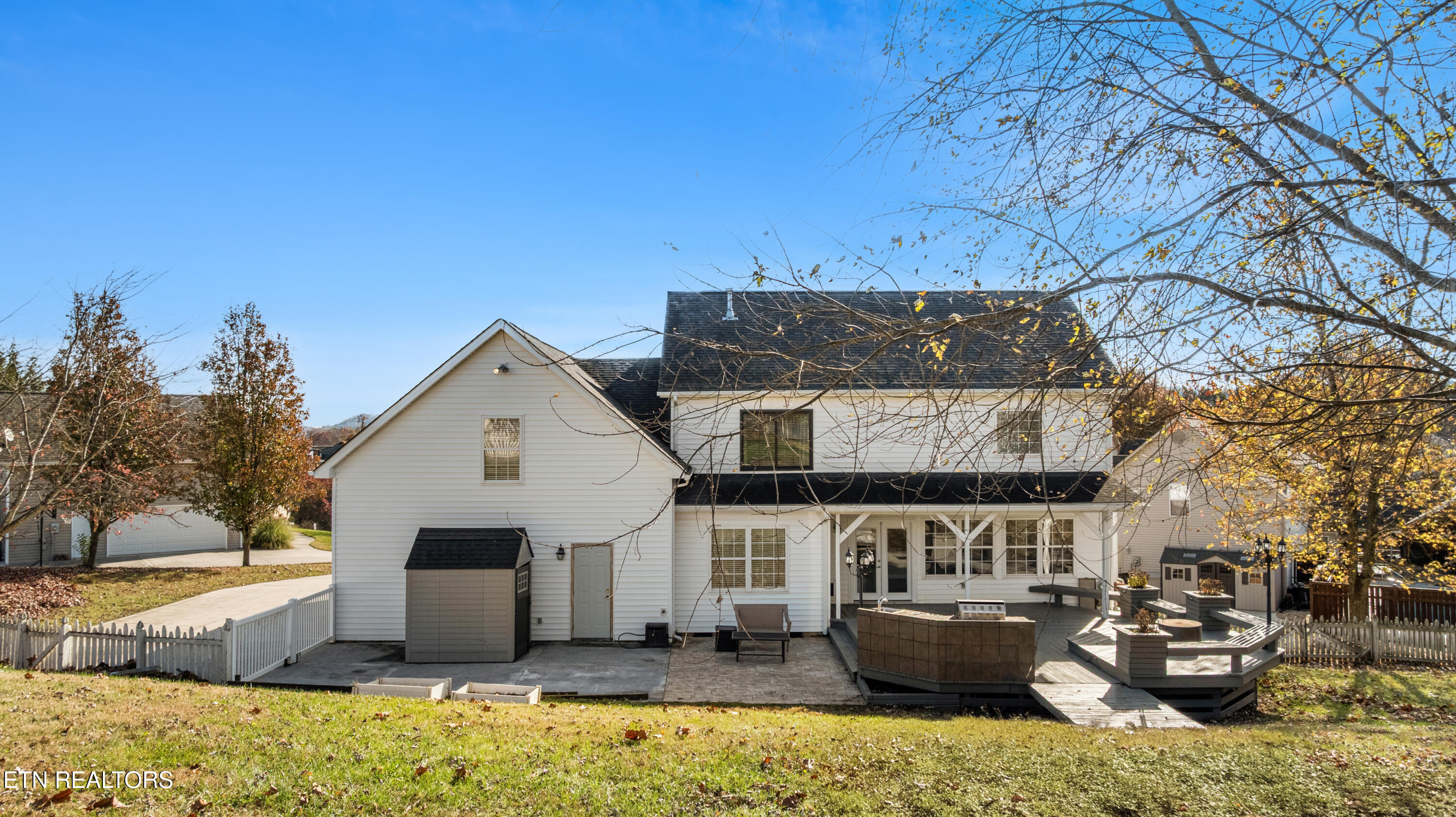 7420 Stonington Lane