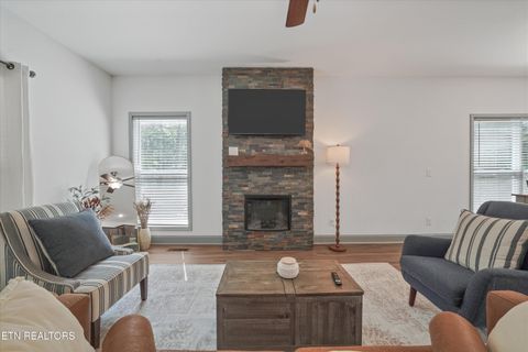 Tiny photo for 1925 Harbor Lane, Dandridge, TN 37725 (MLS # 1342198)