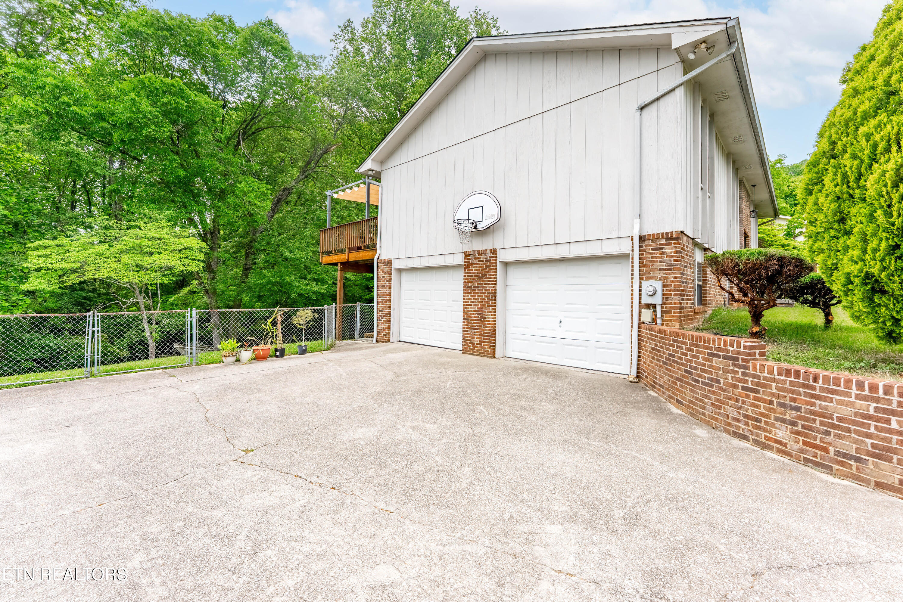 105 Tidewater Lane