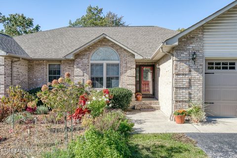 Tiny photo for 633 E Deer Creek Drive, Crossville, TN 38571 (MLS # 1319214)