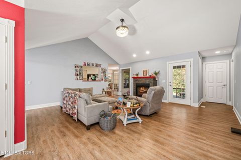 Tiny photo for 633 E Deer Creek Drive, Crossville, TN 38571 (MLS # 1319214)