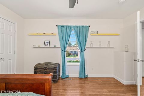 Tiny photo for 633 E Deer Creek Drive, Crossville, TN 38571 (MLS # 1319214)