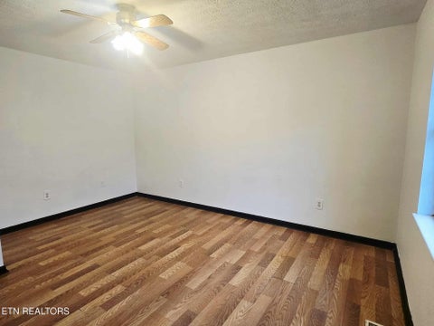 Tiny photo for 141 Mattie Lane, Tazewell, TN 37879 (MLS # 1357654)