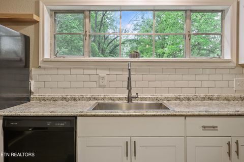 Tiny photo for 4117 Lonas Drive, Knoxville, TN 37909 (MLS # 1338090)