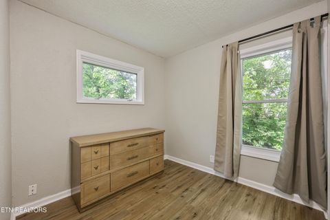 Tiny photo for 4117 Lonas Drive, Knoxville, TN 37909 (MLS # 1338090)