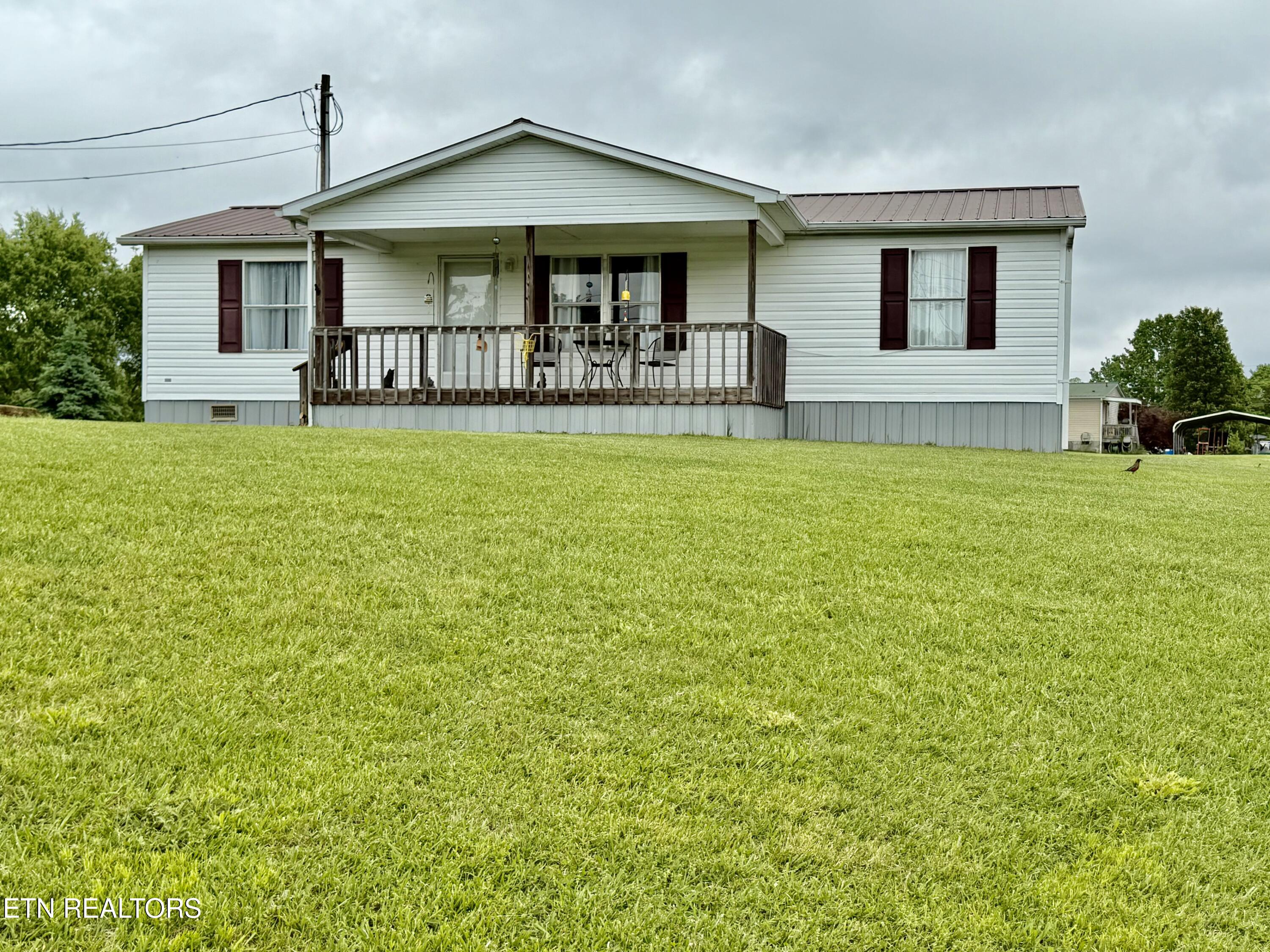 384 WHITAKER Lane