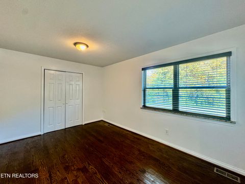 Tiny photo for 510 Loop Rd, Knoxville, TN 37934 (MLS # 1326590)