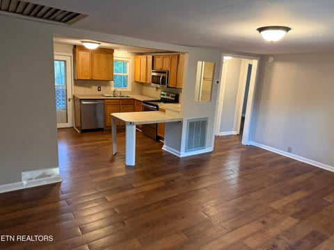 Tiny photo for 188 Church Drive, Lenoir City, TN 37771 (MLS # 1359840)
