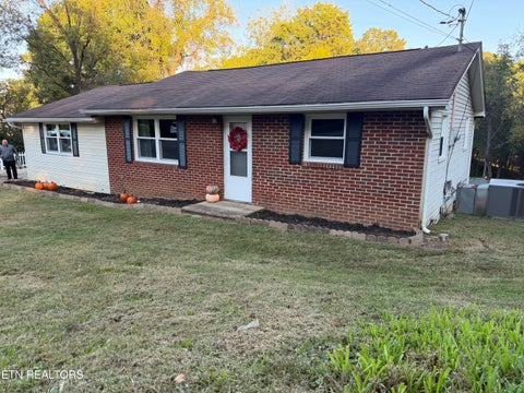 Tiny photo for 188 Church Drive, Lenoir City, TN 37771 (MLS # 1359840)