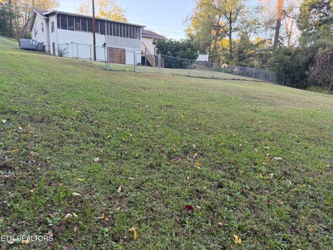 Tiny photo for 188 Church Drive, Lenoir City, TN 37771 (MLS # 1359840)