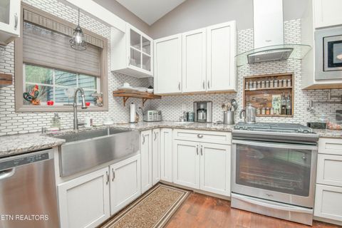 Tiny photo for 174 Bluegreen Way, Rockwood, TN 37854 (MLS # 1324578)