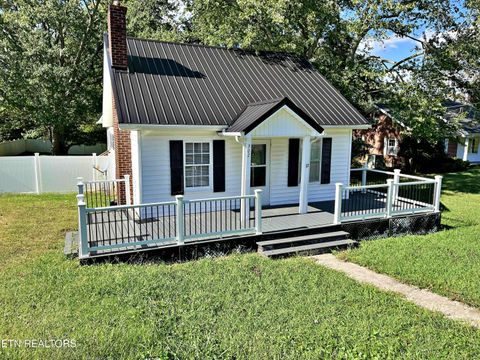Tiny photo for 302 W Farrell St, Niota, TN 37826 (MLS # 1316976)