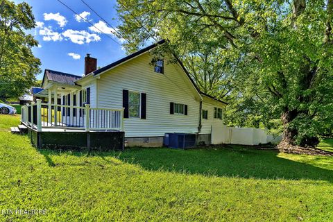 Tiny photo for 302 W Farrell St, Niota, TN 37826 (MLS # 1316976)