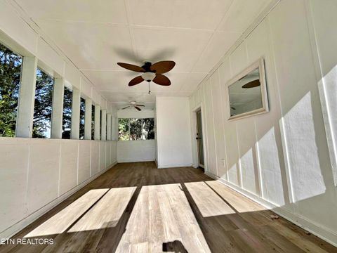 Tiny photo for 302 W Farrell St, Niota, TN 37826 (MLS # 1316976)