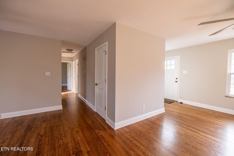 Tiny photo for 2318 Black Bear Rd, Knoxville, TN 37923 (MLS # 1334574)